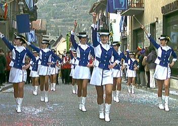 majorettes2.jpg