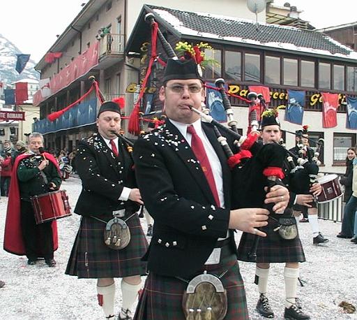stow_pipe2.jpg