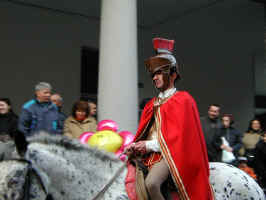 guardia.JPG (59013 byte)