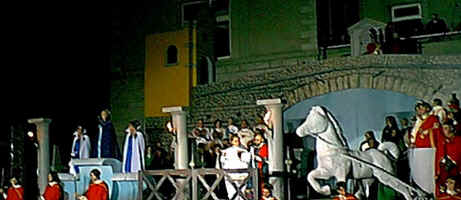 la presentazione del 2002