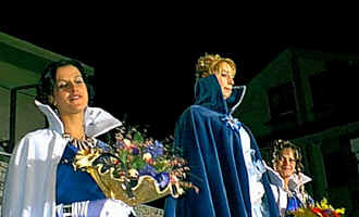 la presentazione del 2002